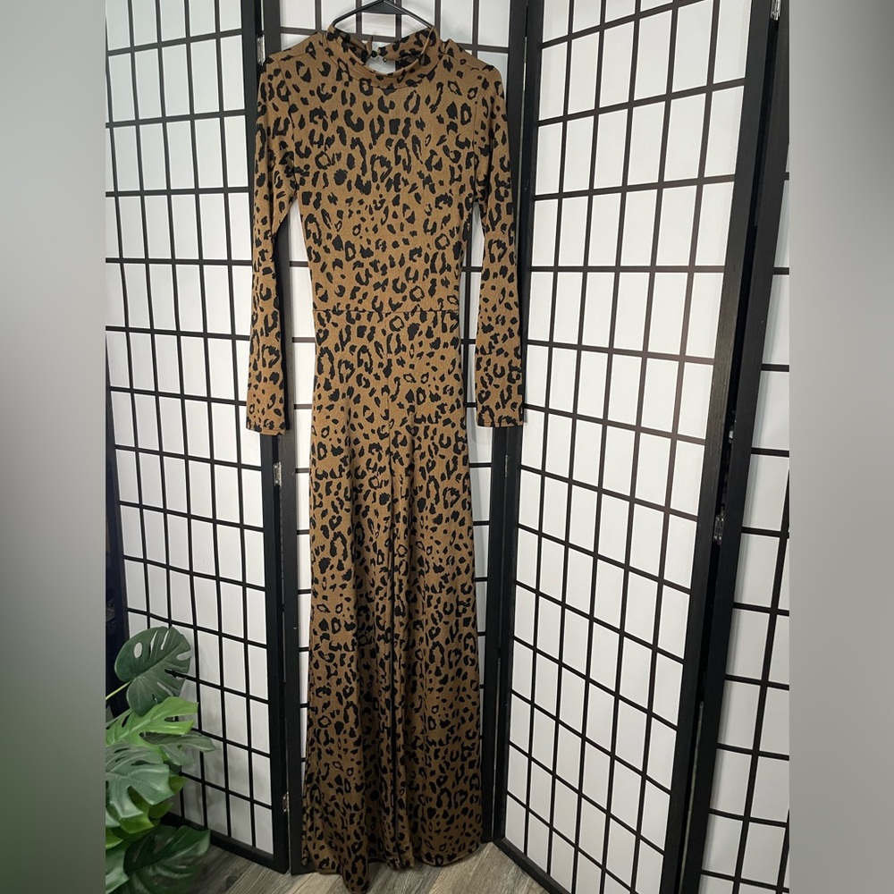 Magnolia Brown Leopard Long Sleeve Dress